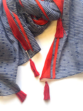Load image into Gallery viewer, Del Sol Tassel Cotton Scarf Navy: Navy