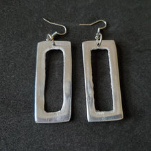 Load image into Gallery viewer, TR  Rectangle Earring