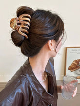 Load image into Gallery viewer, Extra-Strong Durable Hair Claw, Black
