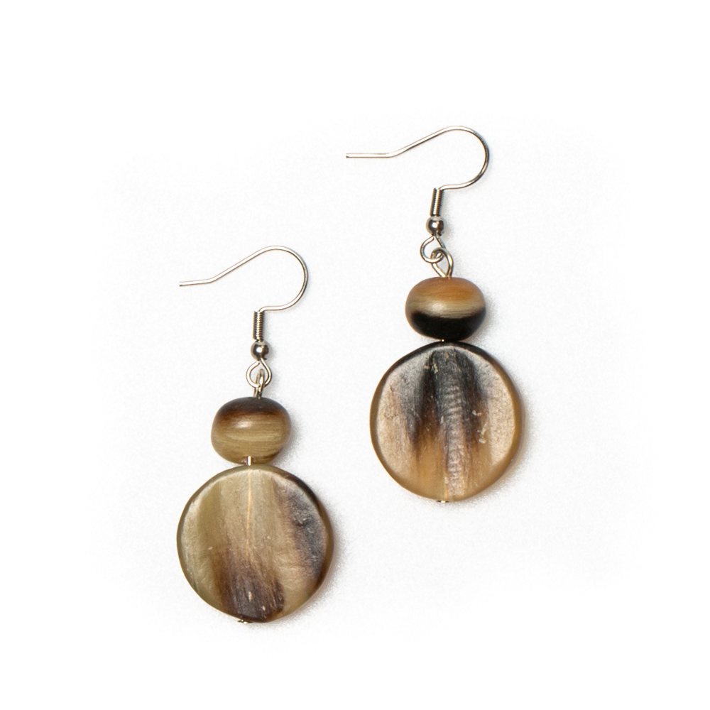 SB Simple Horn Disc Earrings