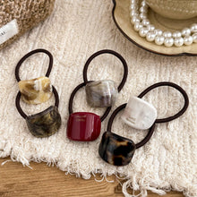 Load image into Gallery viewer, Minimalist Resin Hair Tie – Everyday Chic: 1