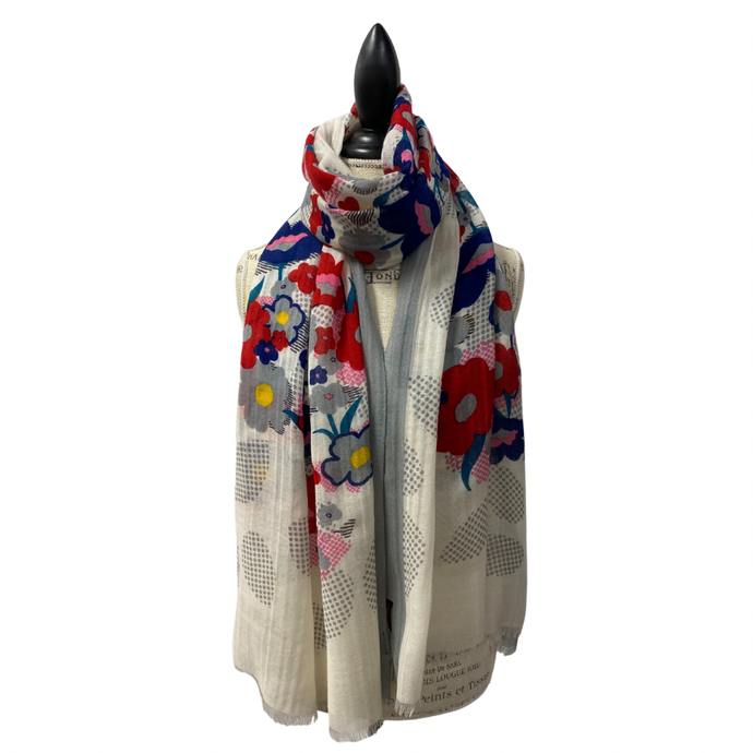 Elegant White Floral Wool Silk Scarf