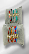 Load image into Gallery viewer, Seed Beads Pearl Bracelet 