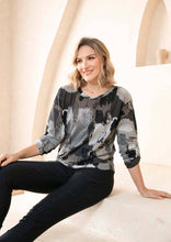 Load image into Gallery viewer, Comfort Round Neck Top: Grey