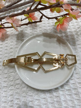 Load image into Gallery viewer, Geometric Gold Barrette