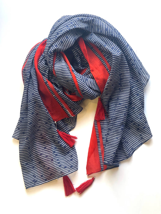 Del Sol Tassel Cotton Scarf Navy: Navy