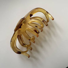 Load image into Gallery viewer, Large Hair Claw, Black