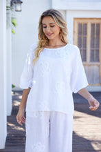 Load image into Gallery viewer, Lettie Flower Top: White