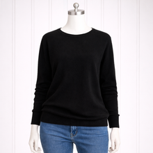 Load image into Gallery viewer, Cashmere  "Boyfriend" Crew Neck Sweater, Black