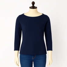 Load image into Gallery viewer, Leslie Velvet Easy Top: Dark Blue