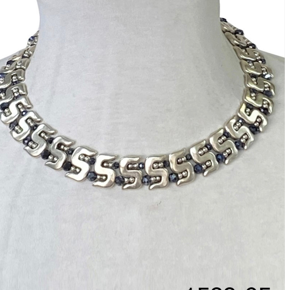 15889 necklace