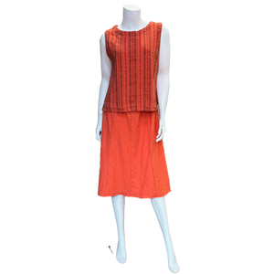 Sandy Seamed Skirt: Tabasco
