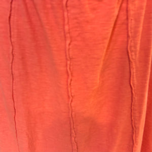 Sandy Seamed Skirt: Tabasco
