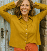 Load image into Gallery viewer, Rachel Button Down Shirt