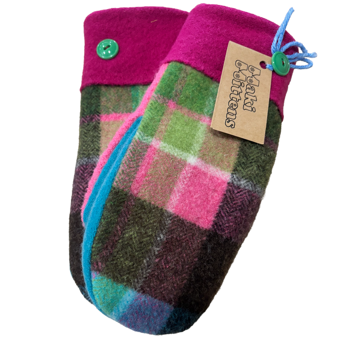 Maki Mittens 2506