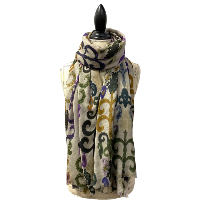 Elegant Wool-Silk Patterned Scarf