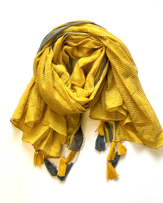 Del Sol Tassel Cotton Scarf Mustard Grey: Mustard Grey